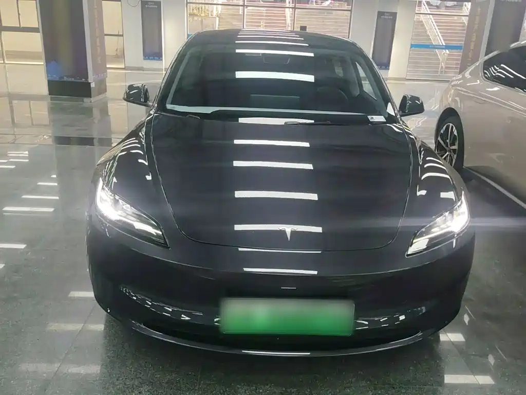 Model 3 2023 rear-wheel drive version купить на сайте DeffCars