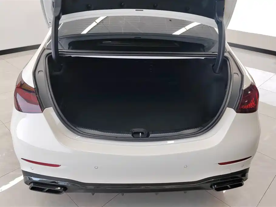 Mercedes-Benz C-Class 2022 facelift C 200 L sports version купить на сайте DeffCars