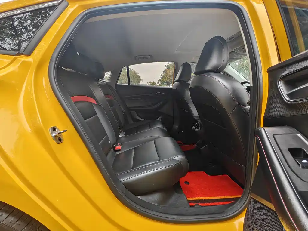 MG5 2021 180DVVT CVT Youth Deluxe Edition купить на сайте DeffCars