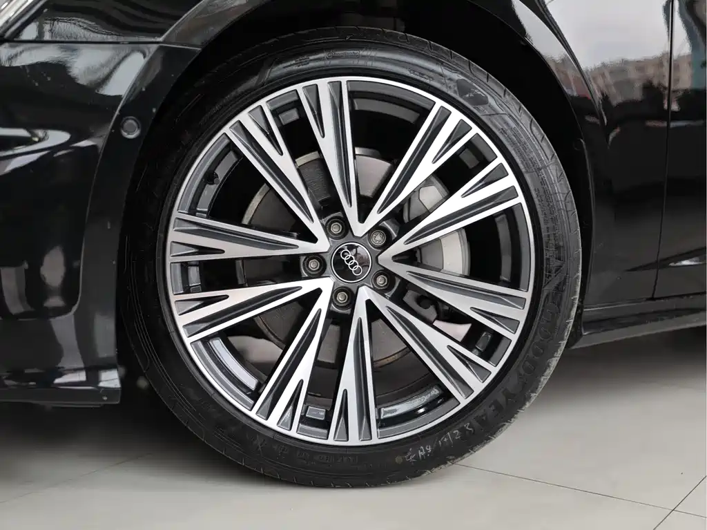 Audi A6L 2022 45 TFSI quattro premium dynamic model купить на сайте DeffCars