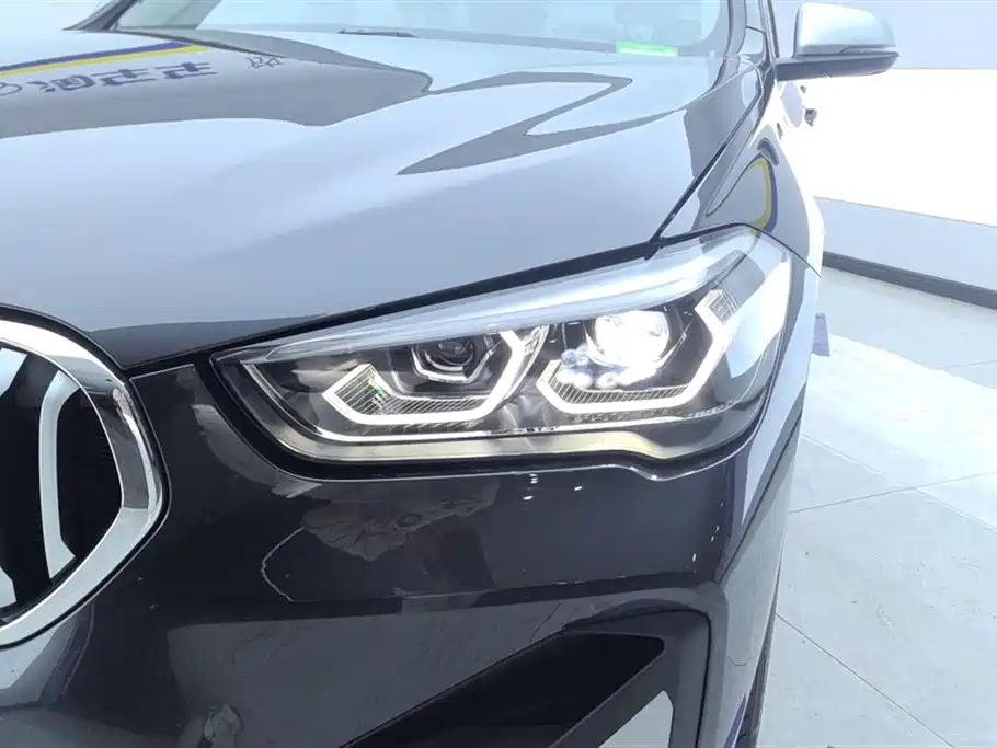 BMW X1 2022 xDrive25Li Exclusive Model купить на сайте DeffCars
