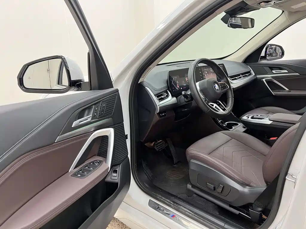 BMW X1 2024 sDrive25Li M Sports Package купить на сайте DeffCars