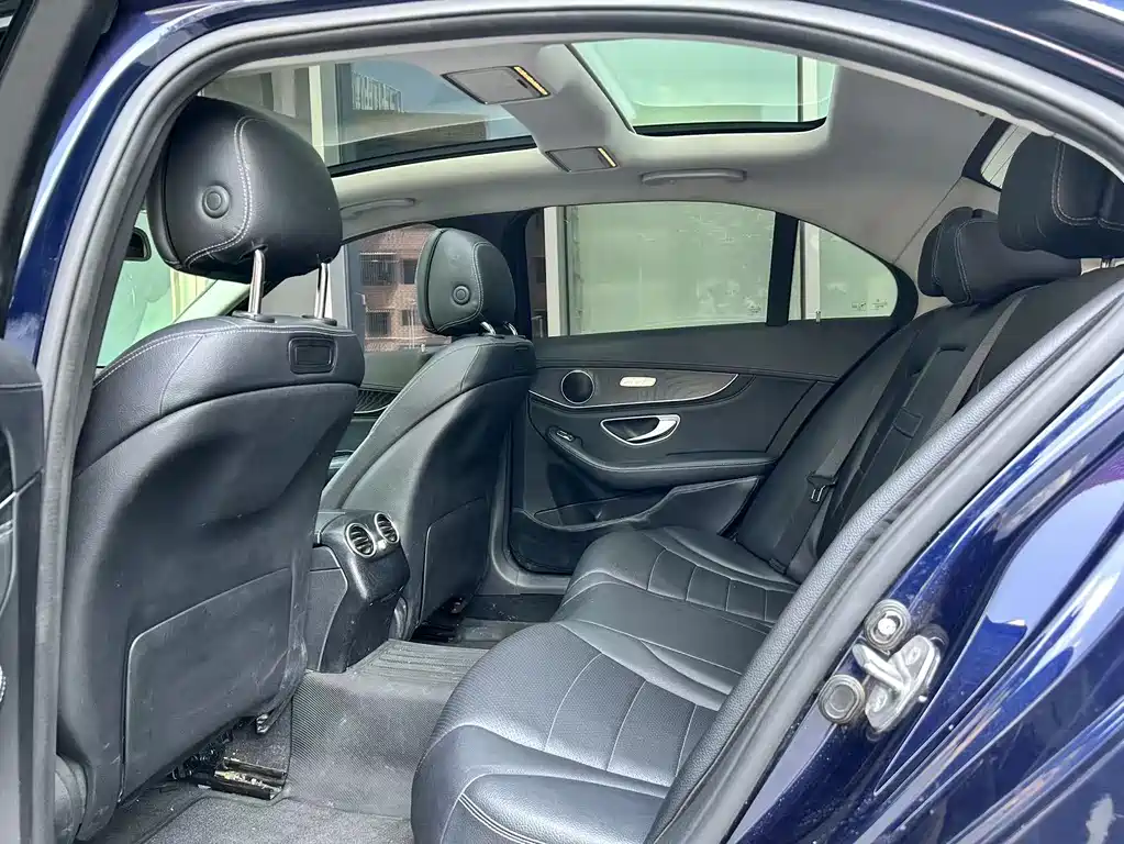 Mercedes-Benz C-Class 2016 C 200 L Sports купить на сайте DeffCars