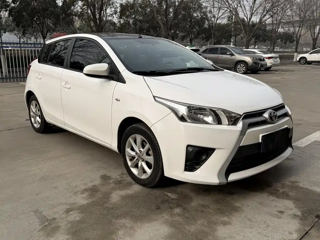 YARiS L 2015 1.5E automatic charm version купить на сайте DeffCars