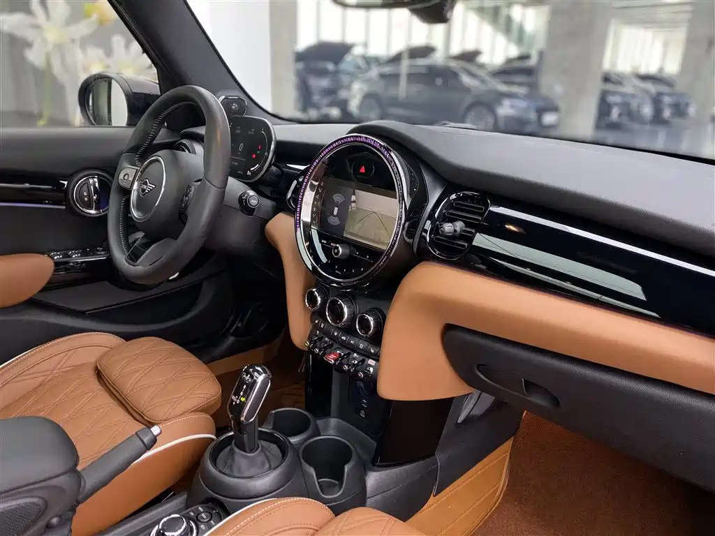 MINI 2023 2.0T COOPER S Artist Five-Door Edition купить на сайте DeffCars