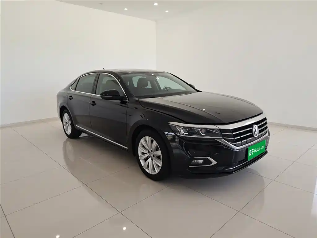 Passat 2019 330TSI Elite Edition National VI купить на сайте DeffCars