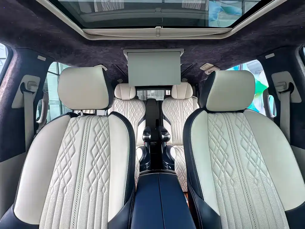 Buick GL8 2021 Land Business Class 652T Luxury купить на сайте DeffCars