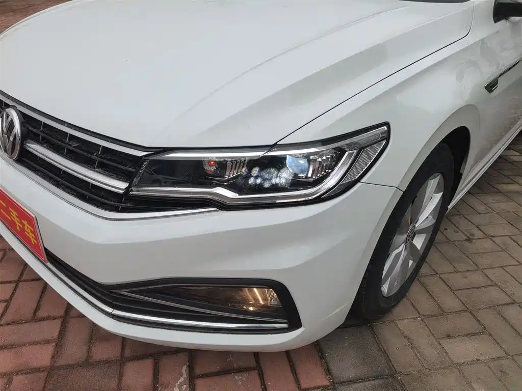 Bora 2020 1.5L automatic comfort model купить на сайте DeffCars