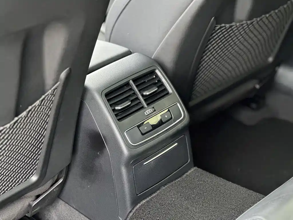 Audi A4L 2020 40 TFSI luxury and dynamic model купить на сайте DeffCars
