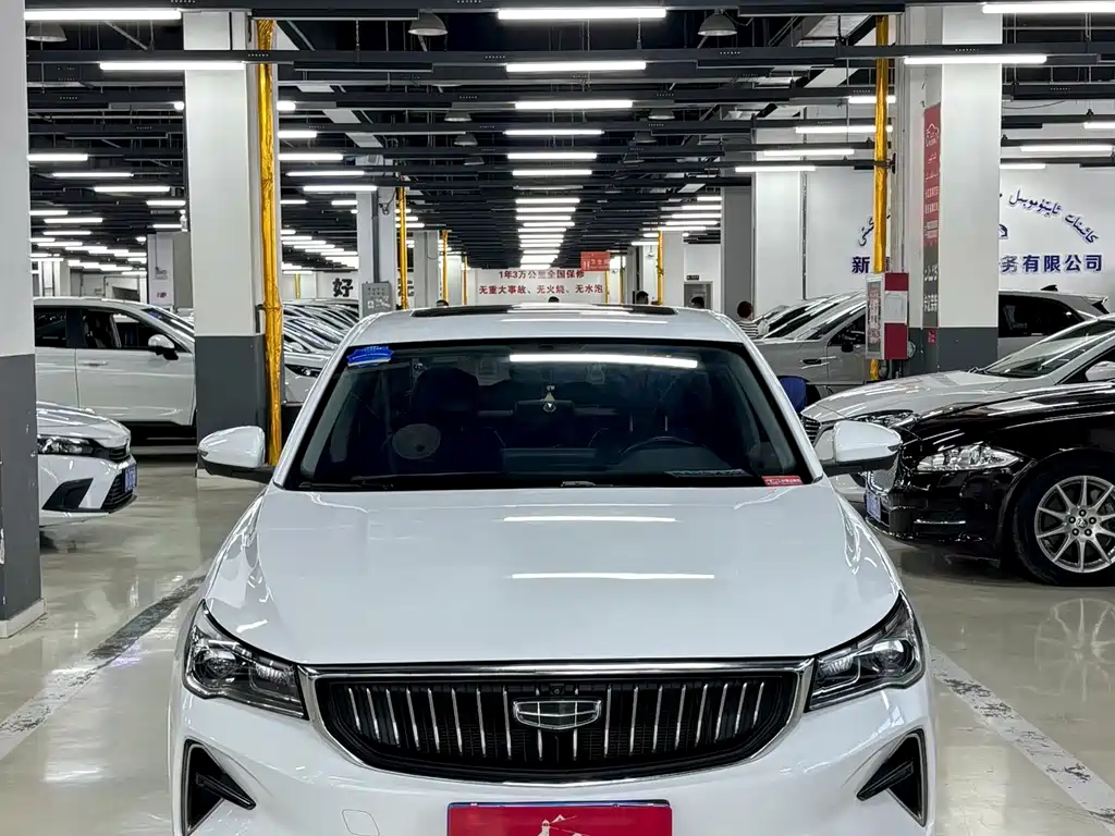Emgrand 2022 4th generation 1.5L CVT flagship model купить на сайте DeffCars