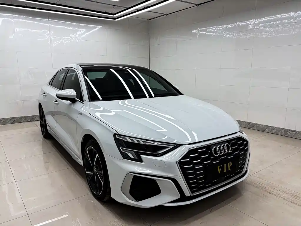 Audi A3 2021 A3L Limousine 35 TFSI Fashionable and Sporty купить на сайте DeffCars