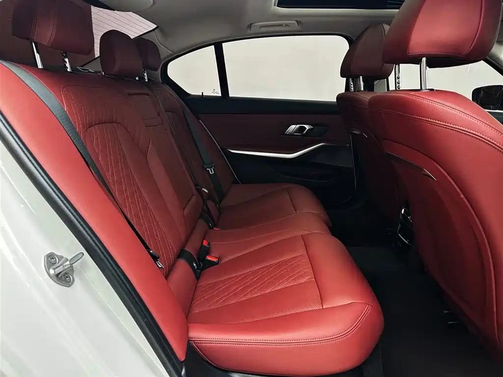 BMW 3 Series 2023 320Li M Sports Package купить на сайте DeffCars