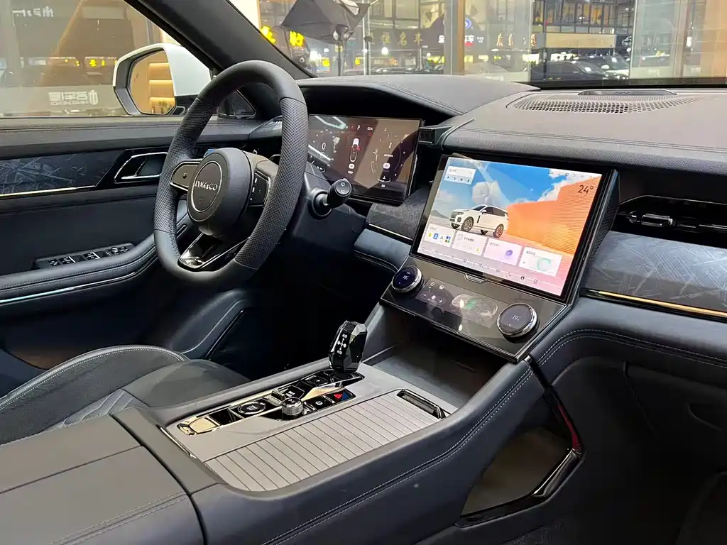 Lynk & Co 09 2021 2.0T Halo six-seater купить на сайте DeffCars