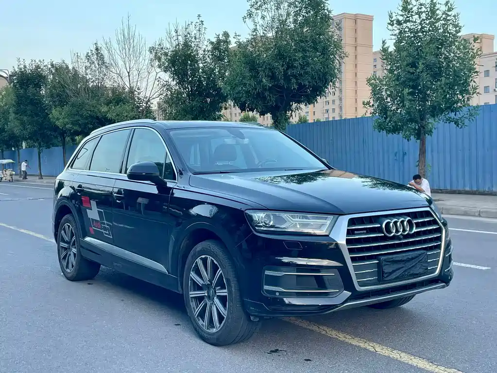 Audi Q7 2016 45 TFSI Technology купить на сайте DeffCars