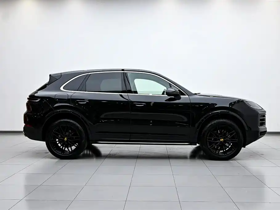 Cayenne 2024 Cayenne 3.0T купить на сайте DeffCars
