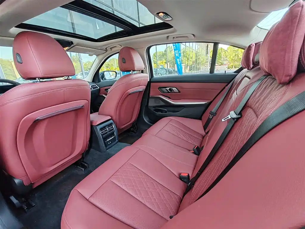 BMW 3 Series 2025 325Li M Sports Package купить на сайте DeffCars