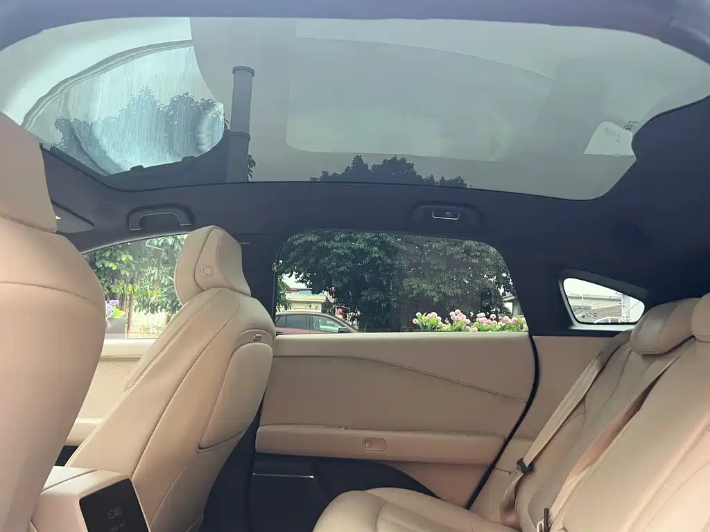 Xpeng P7+ 2024 Long Battery Life Max купить на сайте DeffCars