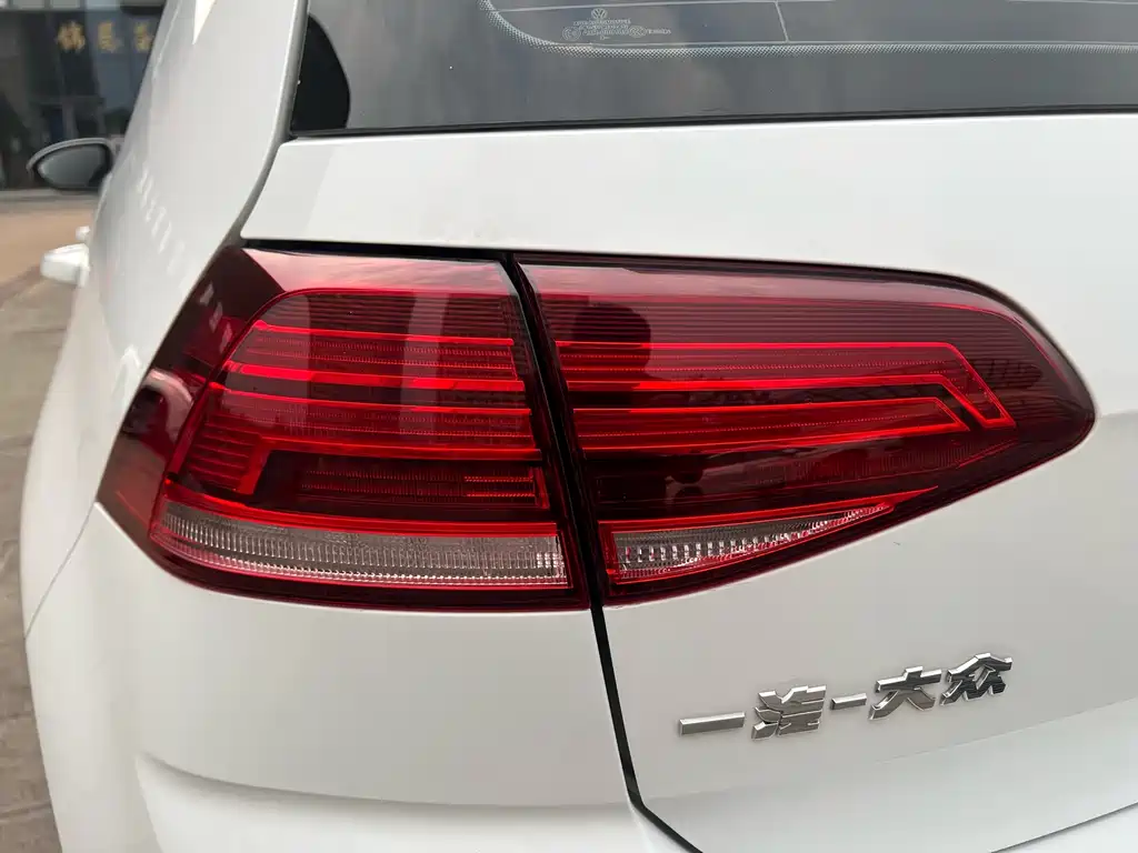Golf 2020 280TSI DSG comfort model купить на сайте DeffCars