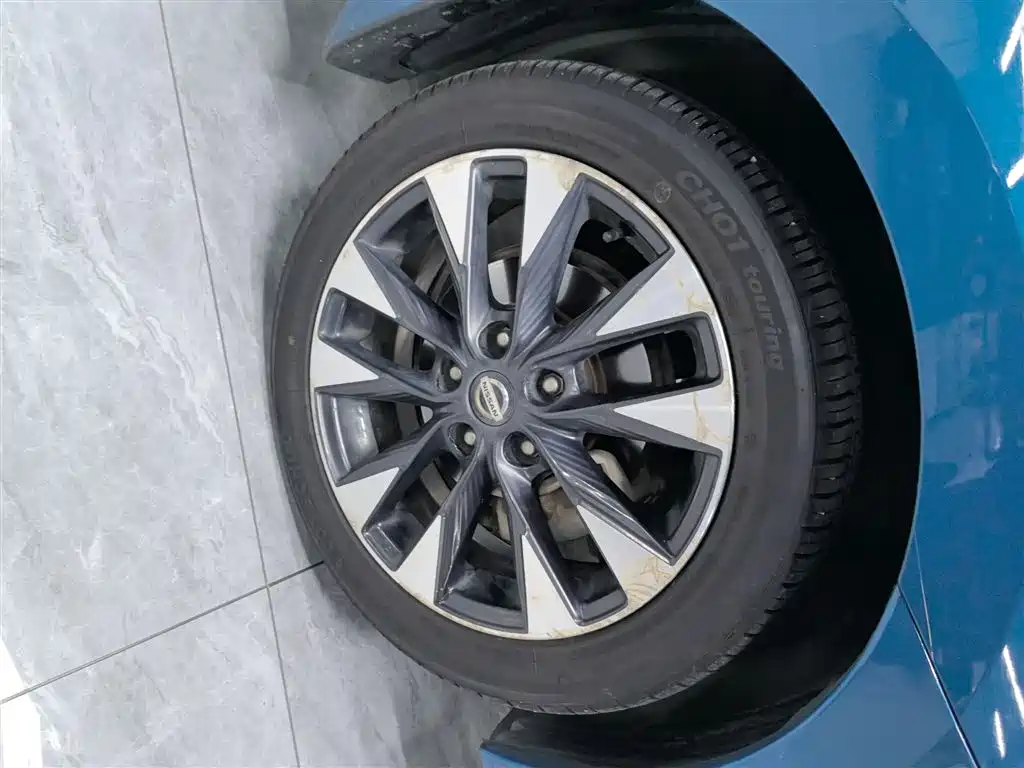 Blue Bird 2016 1.6L CVT Smart Edition купить на сайте DeffCars