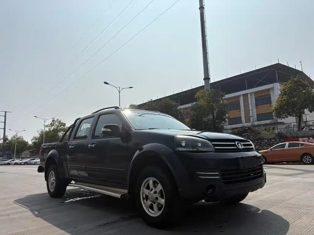 Fengjun 5 2017 2.0T European version diesel two-wheel drive pilot large double row GW4D20D купить на сайте DeffCars