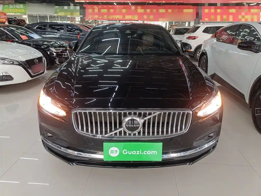 Volvo S90 2021 B5 Zhiyuan Luxury Edition купить на сайте DeffCars