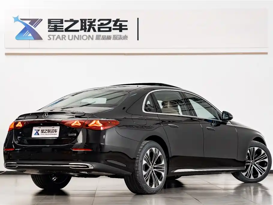 Mercedes-Benz E-Class 2026 E 300 L Luxury Model купить на сайте DeffCars