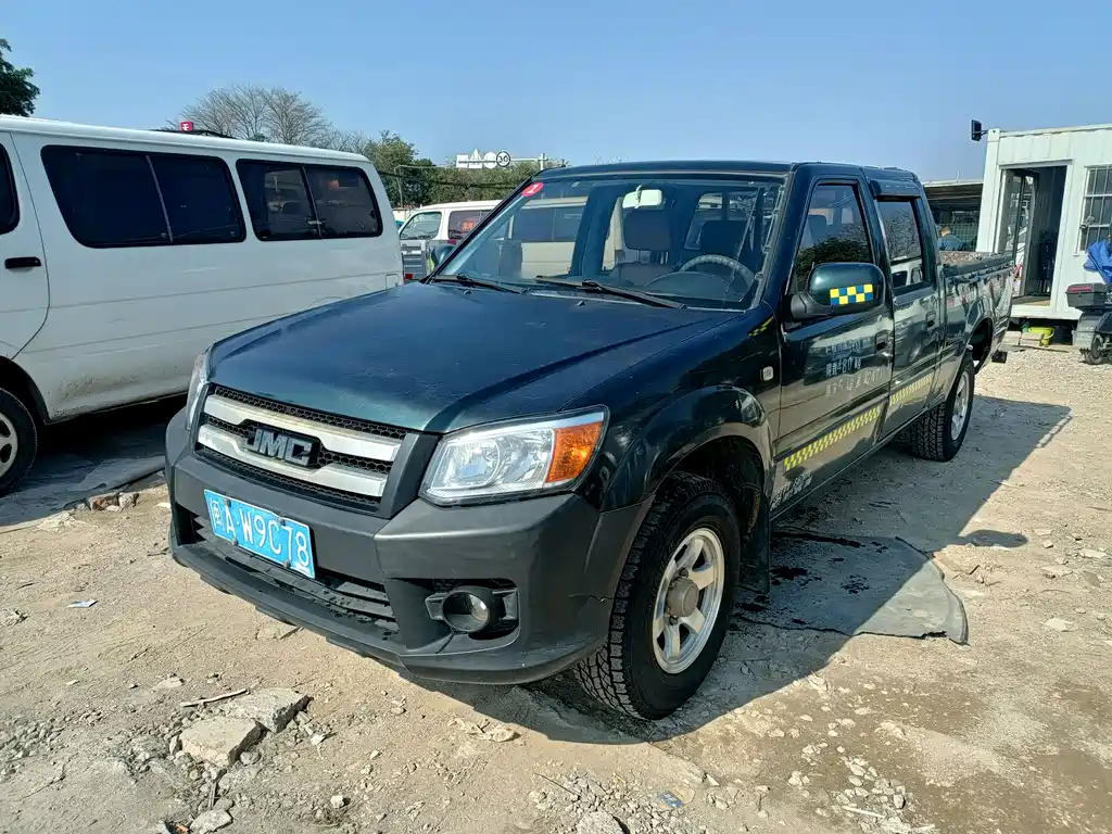 Baodian 2016 2.8T new value-for-money diesel two-wheel drive extended cargo basic model JX493ZLQ4F купить на сайте DeffCars