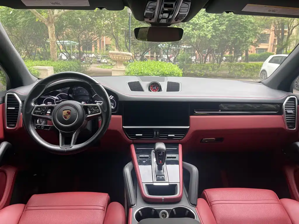 Cayenne 2020 Cayenne S 2.9T купить на сайте DeffCars