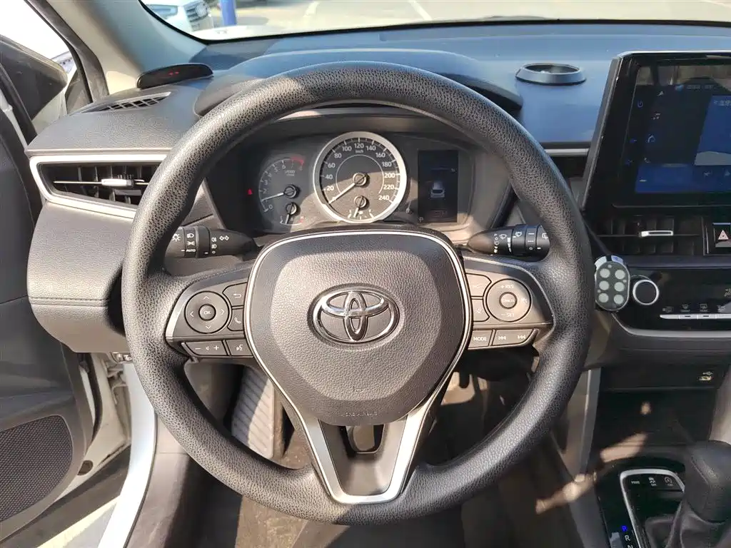 Corolla Sharp 2022 2.0L Deluxe Edition купить на сайте DeffCars