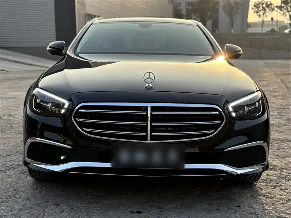 Mercedes-Benz E-Class 2023 E 300 L Luxury Model купить на сайте DeffCars