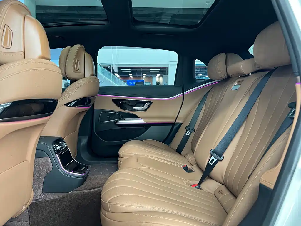 Mercedes-Benz E-Class 2024 E 260 L купить на сайте DeffCars