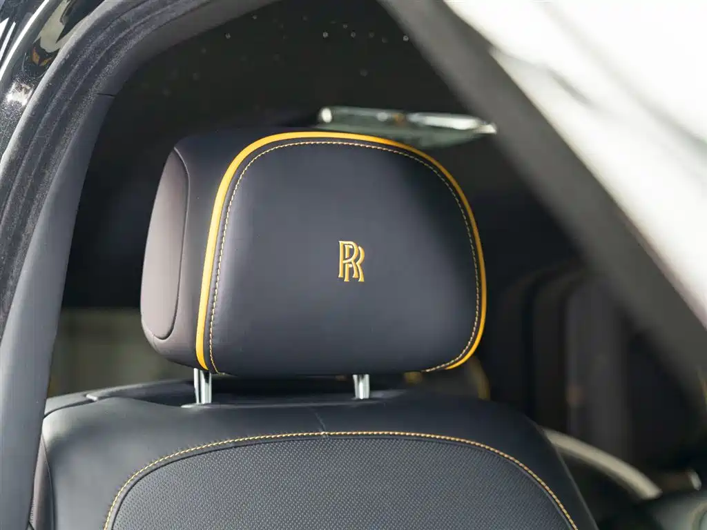 Cullinan 2020 Black Badge купить на сайте DeffCars