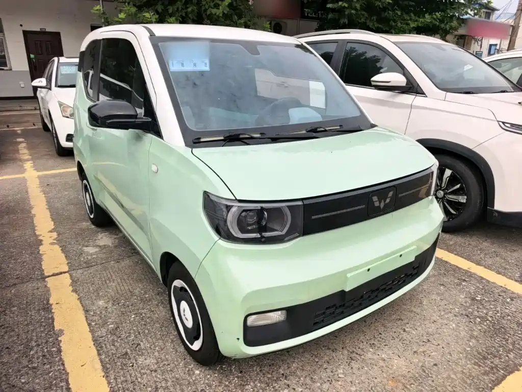 Hongguang MINIEV 2022 Macaron Premium Lithium Iron Phosphate купить на сайте DeffCars
