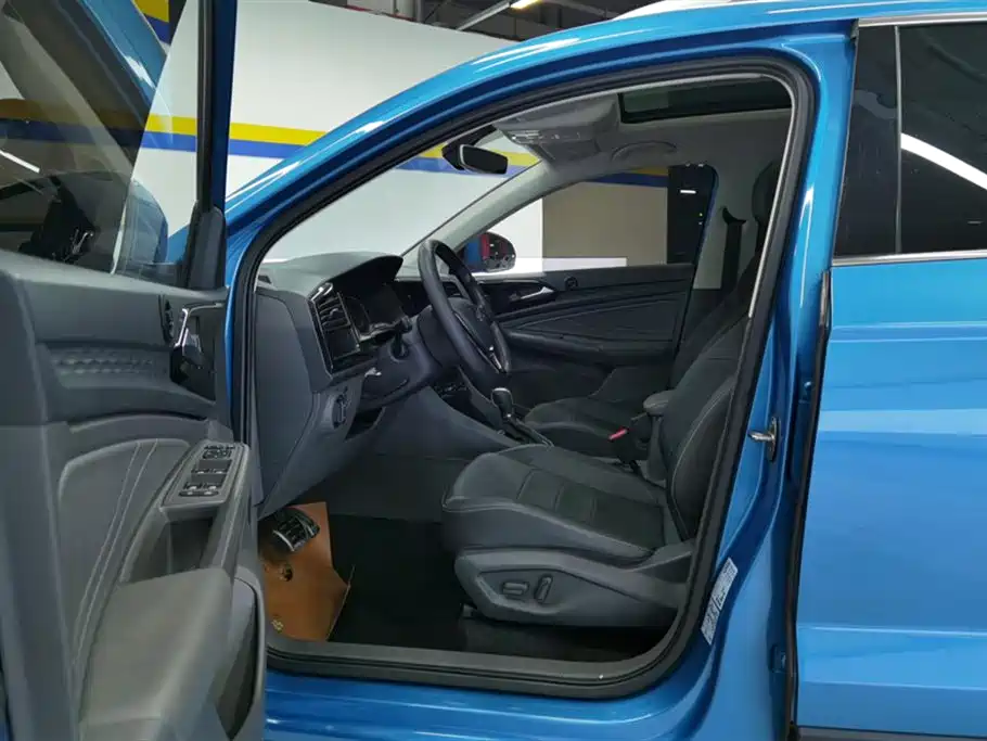 Jetta VS7 2020 1.4T automatic Honor model купить на сайте DeffCars