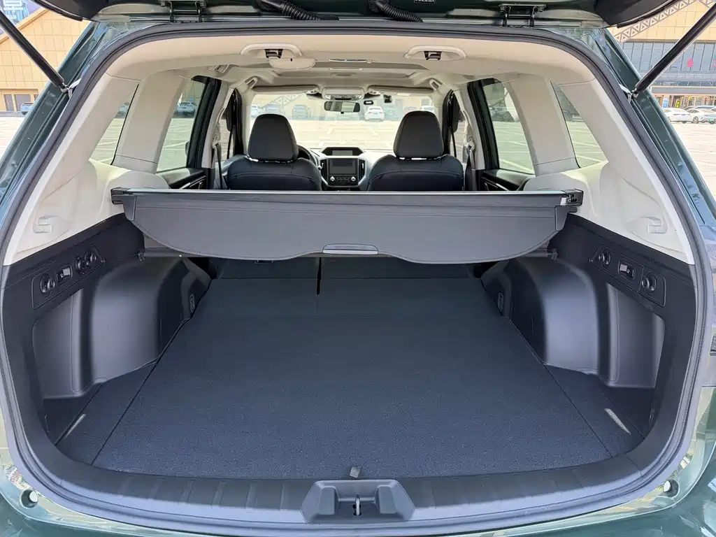 Forester 2022 2.0i AWD Deluxe Edition EyeSight купить на сайте DeffCars