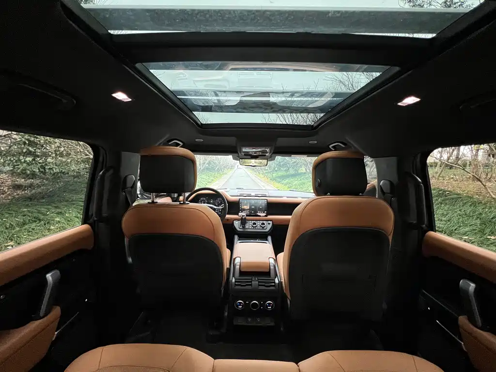 Land Rover Defender 2024 110 5.0T V8 купить на сайте DeffCars