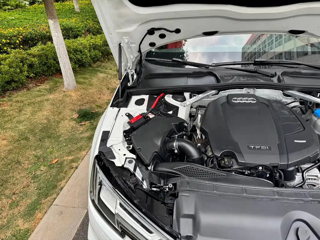 Audi A4L 2019 40 TFSI Enterprising National V купить на сайте DeffCars
