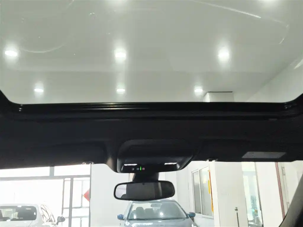Cadillac XT5 2024 2.0T two-wheel drive fashion model купить на сайте DeffCars