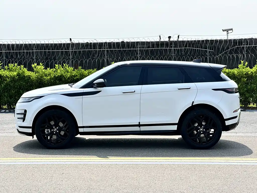 Range Rover Evoque 2020 249PS R-DYNAMIC S Black Sports Edition купить на сайте DeffCars