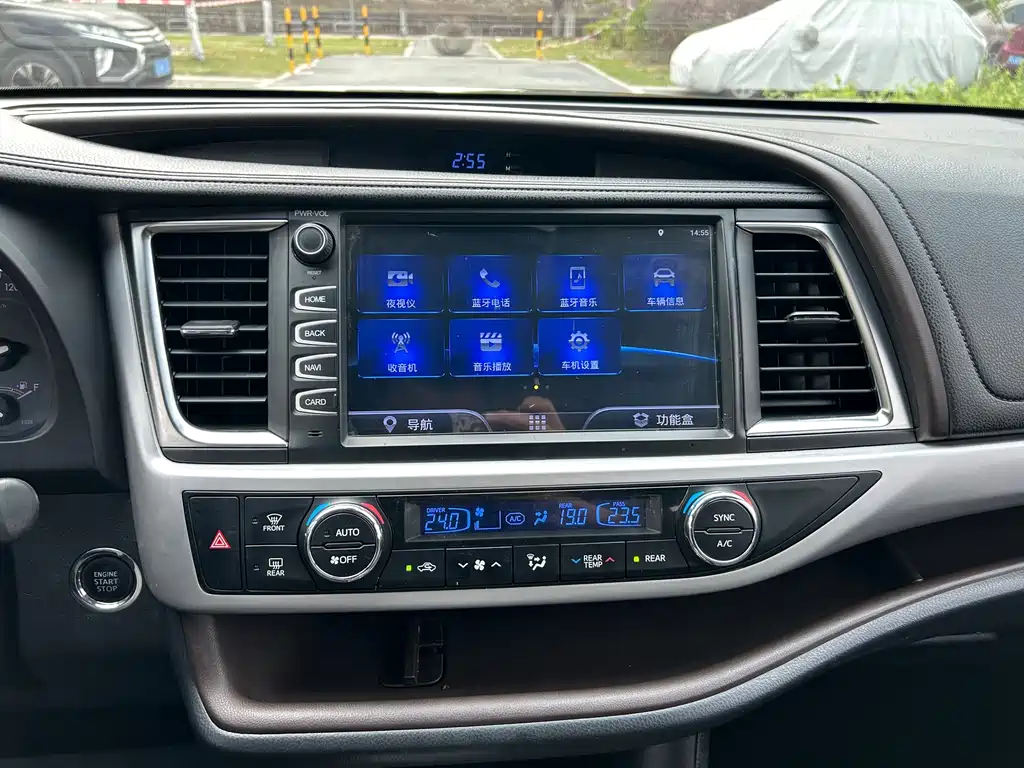 Highlander 2018 2.0T four-wheel drive luxury version, 7 seats, National VI купить на сайте DeffCars