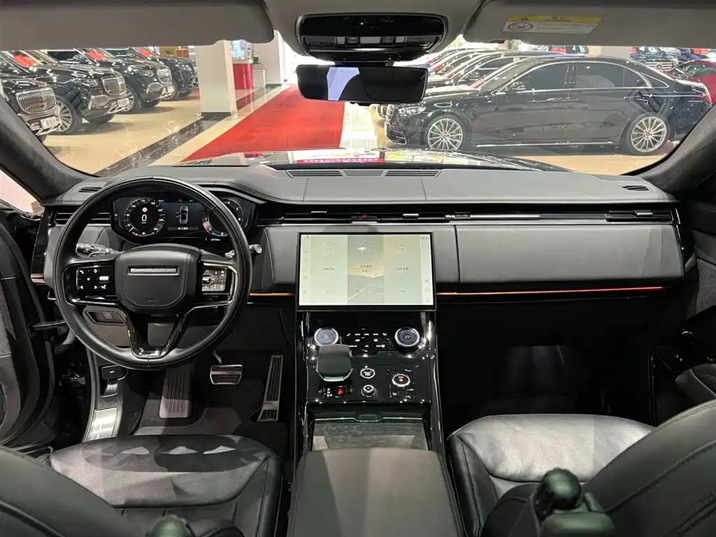 Range Rover Sport 2023 400PS First Edition купить на сайте DeffCars
