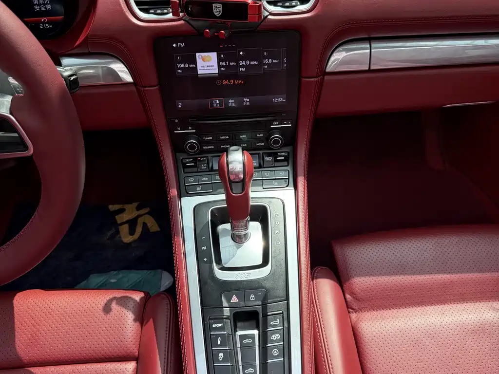 Porsche 718 2018 Boxster 2.0T купить на сайте DeffCars