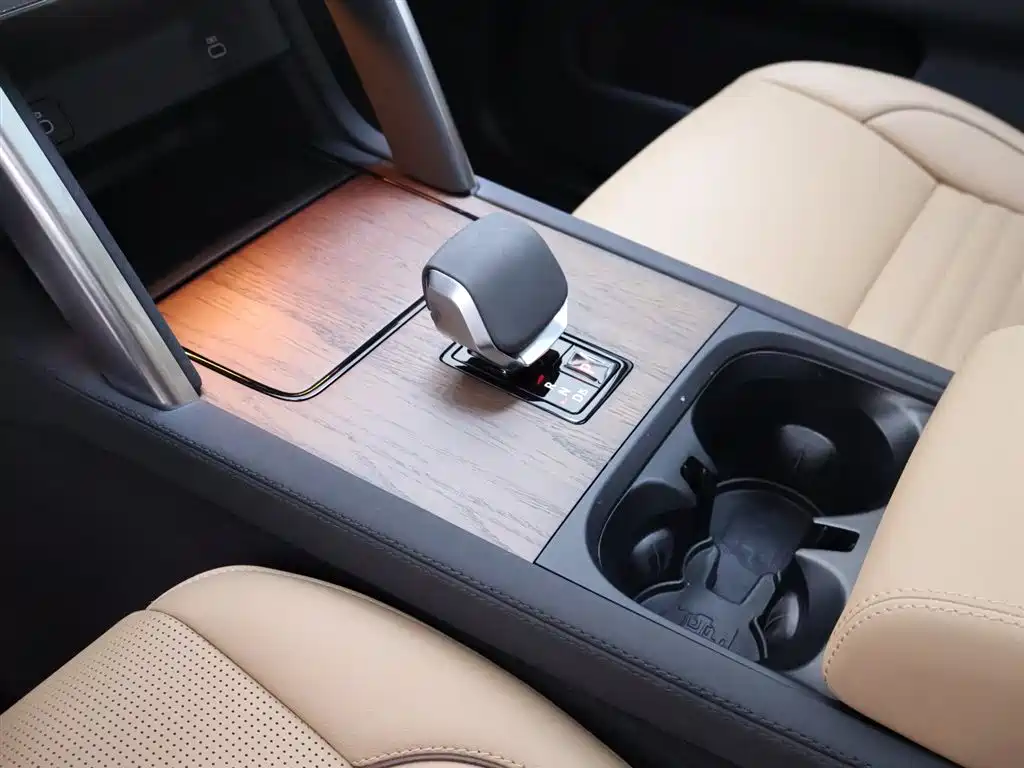 Discovery Sport 2024 Performance Technology Edition купить на сайте DeffCars