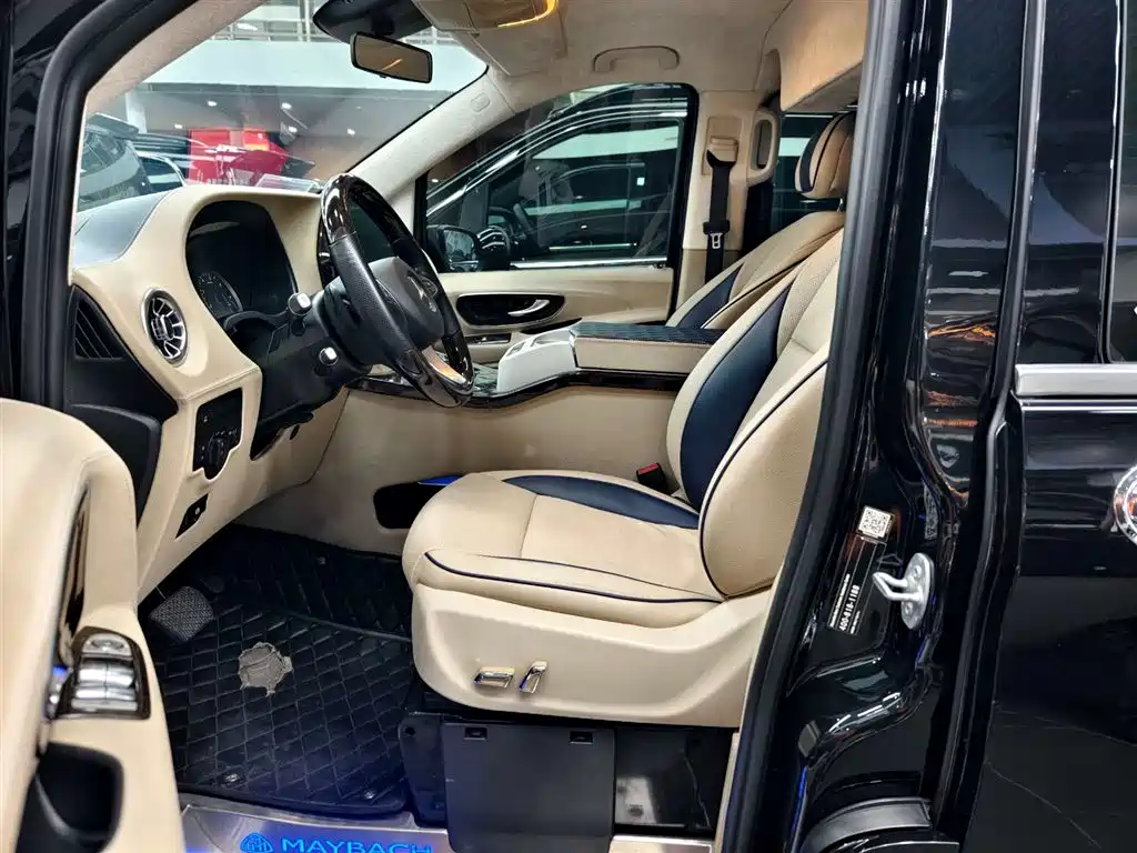 Vito 2021 2.0T Business Edition 7 seats купить на сайте DeffCars