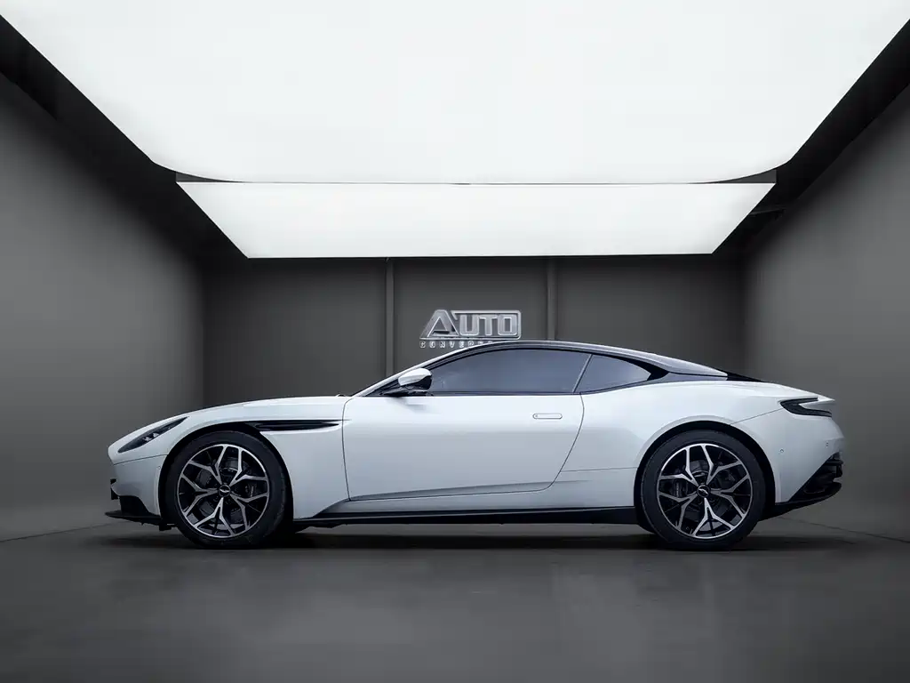 Aston Martin DB11 2019 4.0T V8 Coupe купить на сайте DeffCars