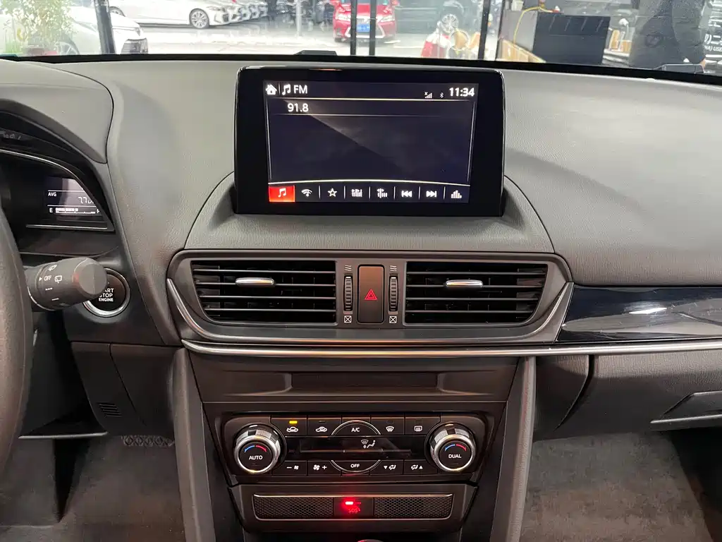 Mazda CX-4 2021 2.0L automatic two-wheel drive Blue Sky Explorer Edition купить на сайте DeffCars