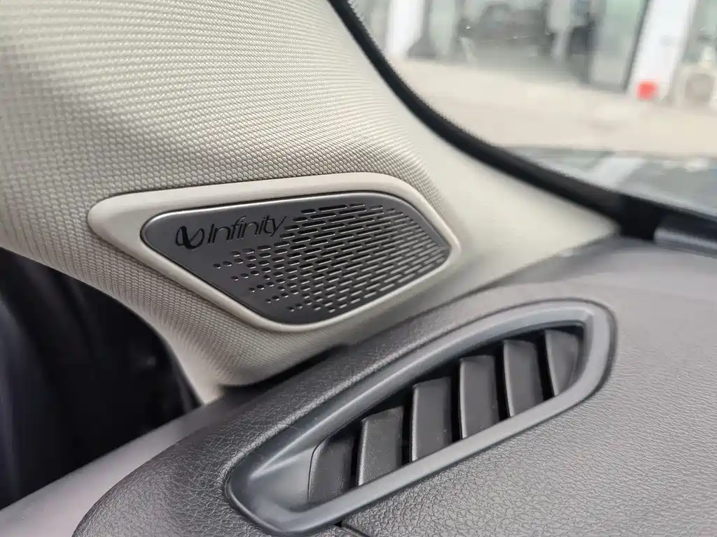 Lynk & Co 01 2021 2.0TD 2WD Yao Pro купить на сайте DeffCars