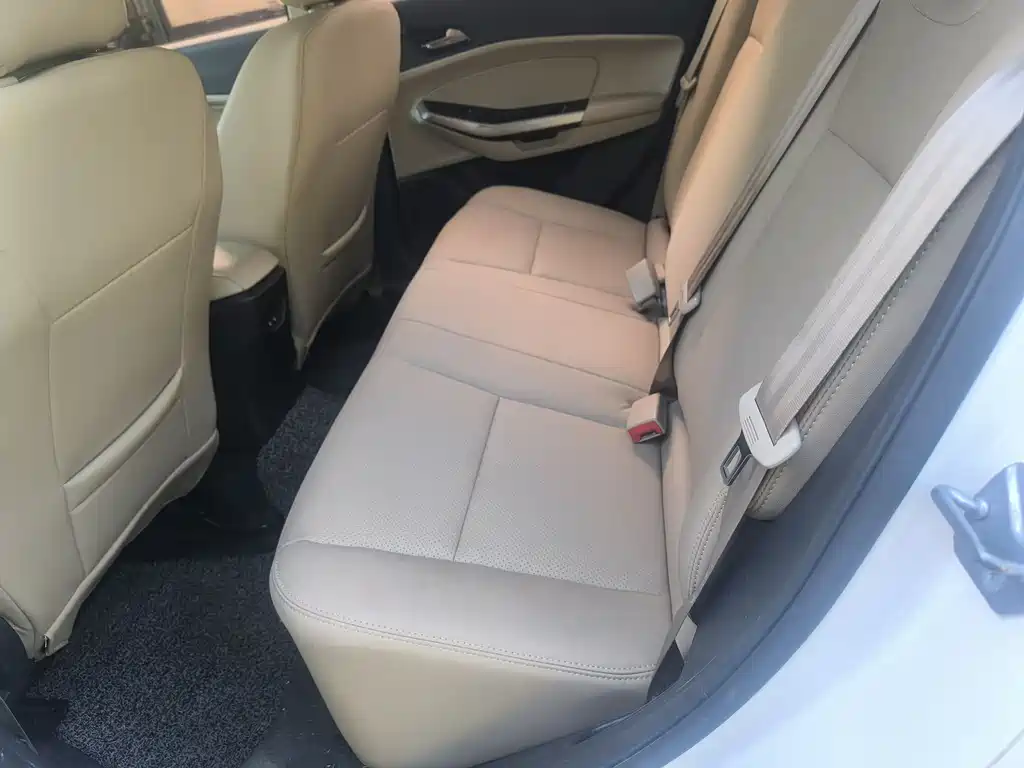 Escort 2017 facelift 1.5L automatic comfort model купить на сайте DeffCars