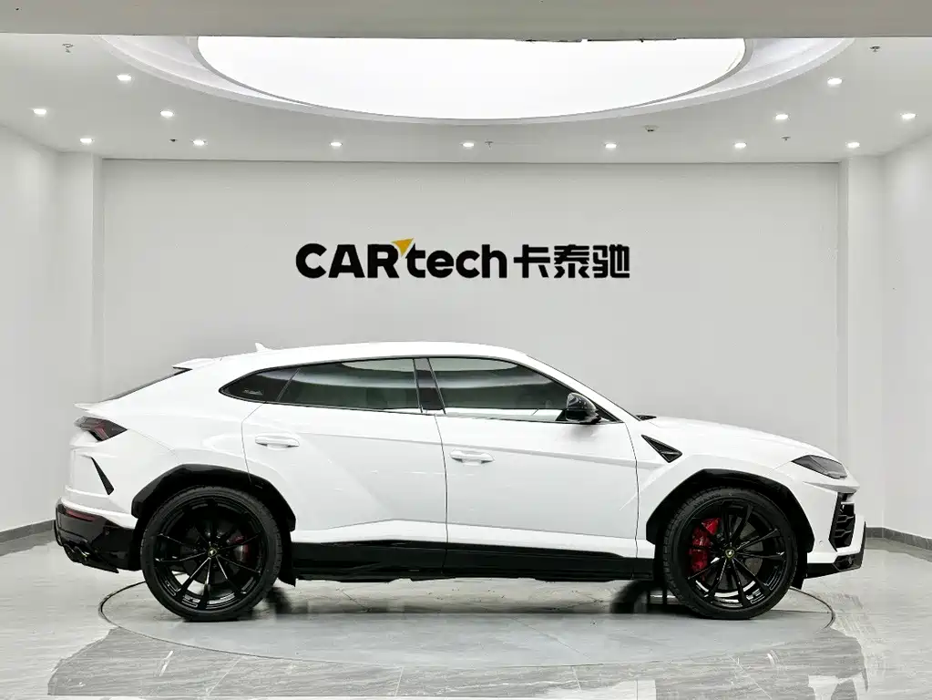 Urus 2021 4.0T V8 купить на сайте DeffCars