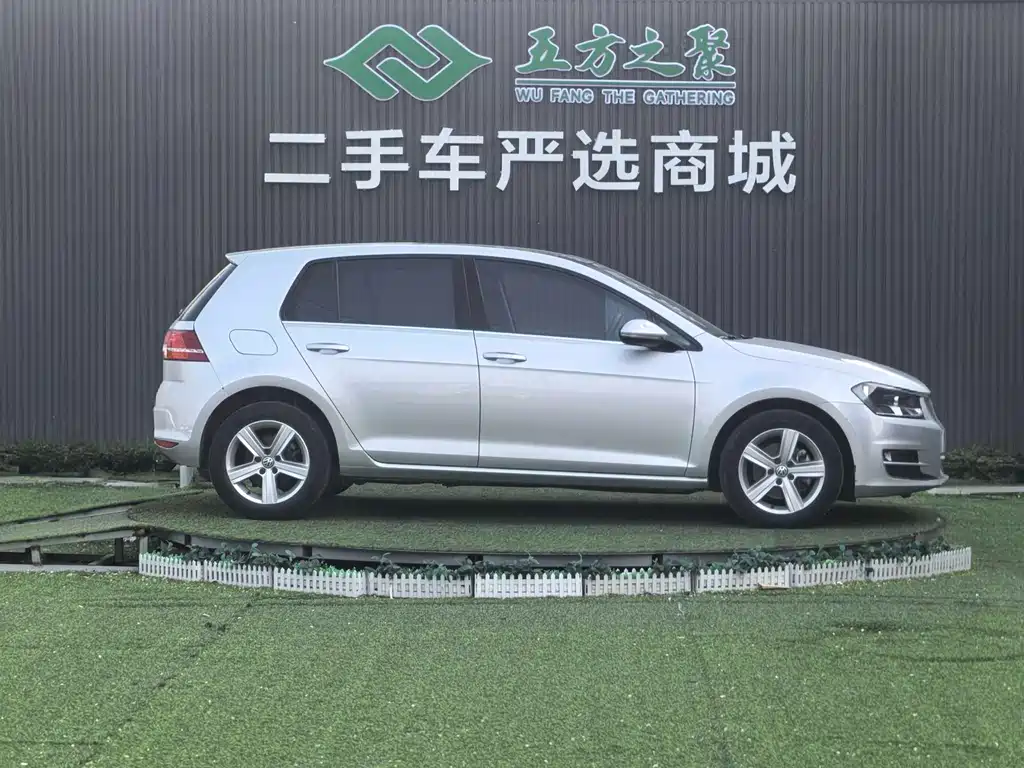 Golf 2015 1.6L automatic comfort type купить на сайте DeffCars